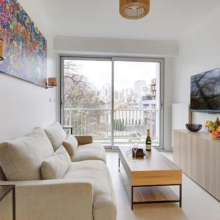 Bluestay 807 - Superb Apartment *